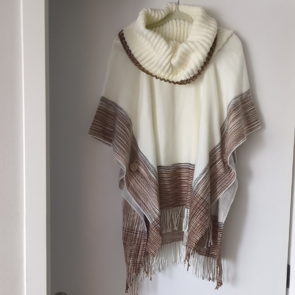 Johnston & Murphy Cream Acrylic Fabric - Picture 2 of 3